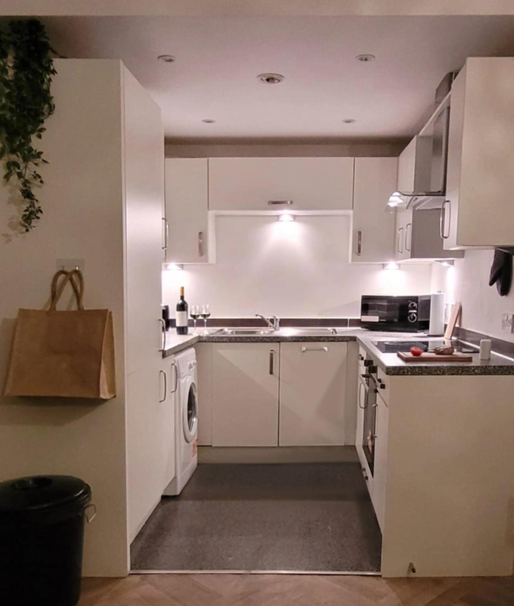 As Apartment Holiday Londyn Zewnętrze zdjęcie